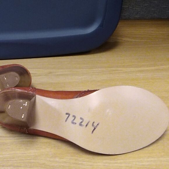 Nobil's leather retro heels 6.5 - Picture 7 of 8